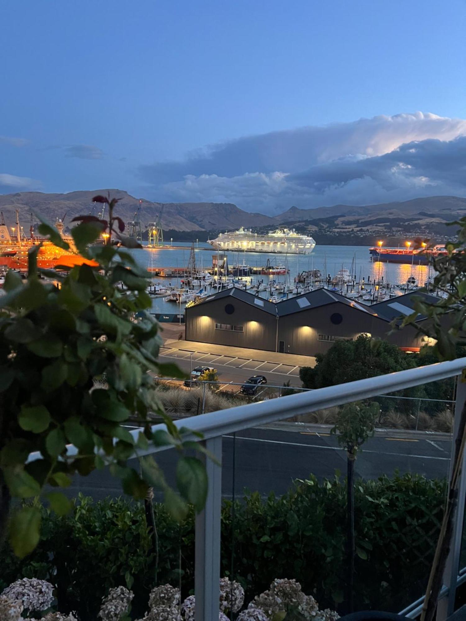 Sea Views In Luxury At Lyttelton Boatique House - 14 Km From Christchurch Buitenkant foto
